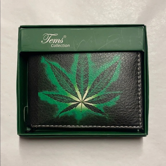 HANDCRAFTED WALLET - Picture 2 of 7